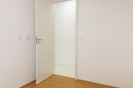 Apartamento à venda com 44m², 2 quartos e 1 vaga Apartamento à venda com 44m², 2 quartos e 1 vagaQuarto 2