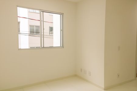 Apartamento à venda com 44m², 2 quartos e 1 vaga Apartamento à venda com 44m², 2 quartos e 1 vagaSala
