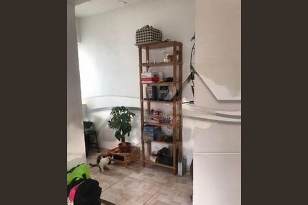 Apartamento à venda com 70m², 2 quartos e sem vaga