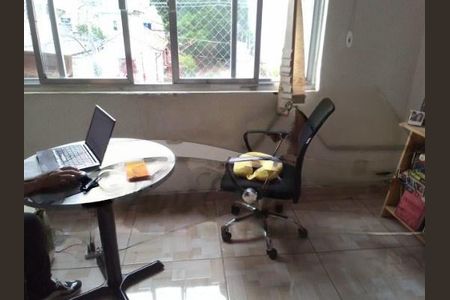 Apartamento à venda com 70m², 2 quartos e sem vaga