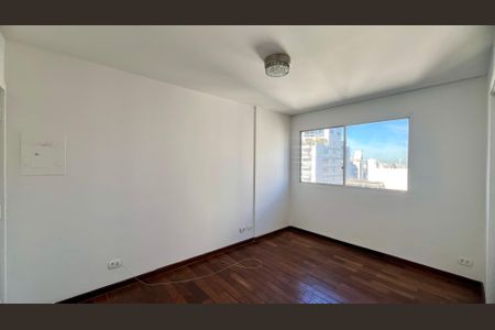 Apartamento à venda com 49m², 2 quartos e 1 vaga Apartamento à venda com 49m², 2 quartos e 1 vagaSala