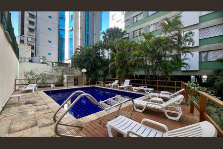 Apartamento à venda com 49m², 2 quartos e 1 vaga Apartamento à venda com 49m², 2 quartos e 1 vagaPiscina