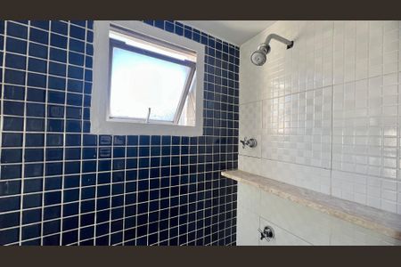 Apartamento à venda com 49m², 2 quartos e 1 vaga Apartamento à venda com 49m², 2 quartos e 1 vagaBanheiro