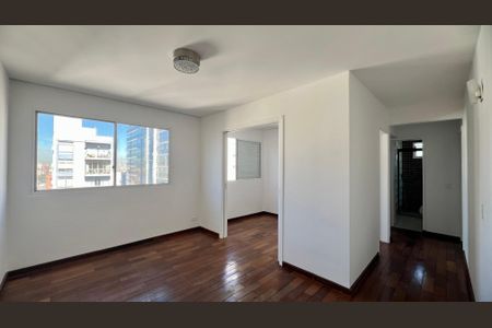 Apartamento à venda com 49m², 2 quartos e 1 vaga Apartamento à venda com 49m², 2 quartos e 1 vagaSala