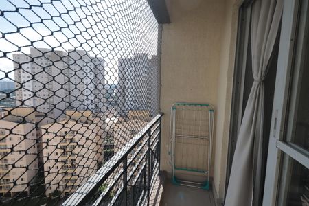 Apartamento à venda com 63m², 3 quartos e 1 vagaSacada