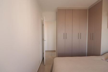 Apartamento à venda com 63m², 3 quartos e 1 vagaQuarto 2
