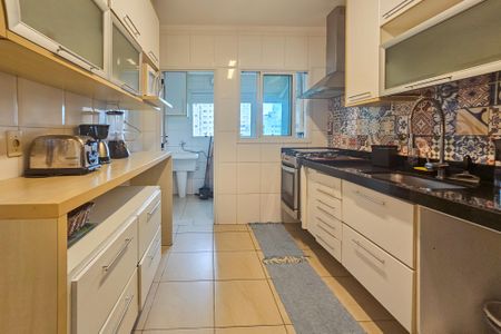 Apartamento para alugar com 130m², 3 quartos e 2 vagas Apartamento para alugar com 130m², 3 quartos e 2 vagasCozinha