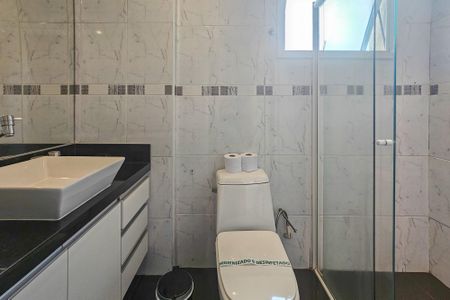 Apartamento para alugar com 130m², 3 quartos e 2 vagas Apartamento para alugar com 130m², 3 quartos e 2 vagasBanheiro 2