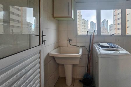 Apartamento para alugar com 130m², 3 quartos e 2 vagas Apartamento para alugar com 130m², 3 quartos e 2 vagasÁrea de serviço