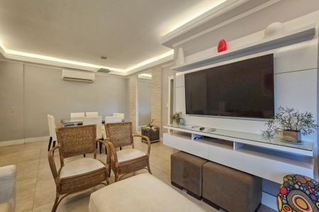 Apartamento para alugar com 130m², 3 quartos e 2 vagas Apartamento para alugar com 130m², 3 quartos e 2 vagasSala