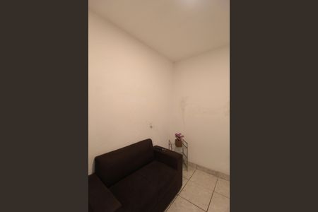 Casa à venda com 170m², 5 quartos e 2 vagasSala