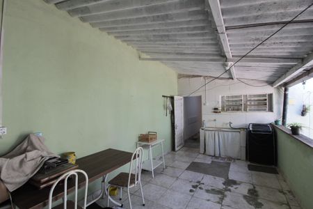 Casa à venda com 170m², 5 quartos e 2 vagasÁrea de Serviço