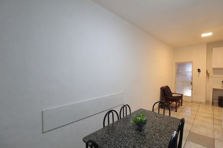 Casa à venda com 170m², 5 quartos e 2 vagasCozinha