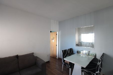 Casa à venda com 170m², 5 quartos e 2 vagasEdícula