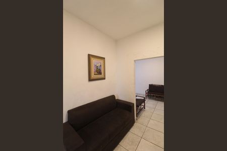 Casa à venda com 170m², 5 quartos e 2 vagasSala