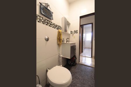 Casa à venda com 170m², 5 quartos e 2 vagasBanheiro Social