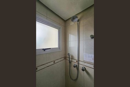 Apartamento para alugar com 130m², 3 quartos e 2 vagas Apartamento para alugar com 130m², 3 quartos e 2 vagasBanheiro da suíte 1