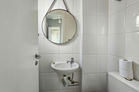 Apartamento para alugar com 130m², 3 quartos e 2 vagas Apartamento para alugar com 130m², 3 quartos e 2 vagasÁrea de serviço