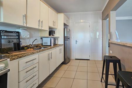 Apartamento para alugar com 130m², 3 quartos e 2 vagas Apartamento para alugar com 130m², 3 quartos e 2 vagasCozinha