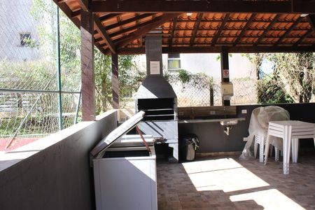 Apartamento para alugar com 45m², 2 quartos e 1 vagaÁrea comum - Churrasqueira