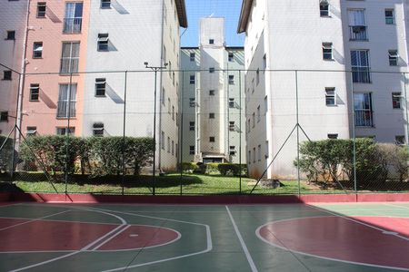 Apartamento para alugar com 45m², 2 quartos e 1 vagaÁrea comum - Quadra