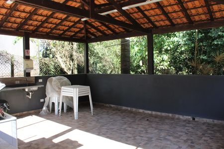 Apartamento para alugar com 45m², 2 quartos e 1 vagaÁrea comum - Churrasqueira