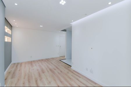 Apartamento para alugar com 67m², 2 quartos e 1 vagaSala
