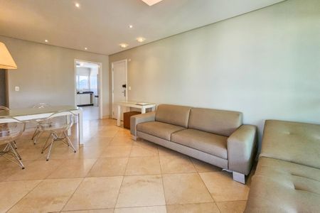 Apartamento para alugar com 119m², 3 quartos e sem vaga Apartamento para alugar com 119m², 3 quartos e sem vagaSala