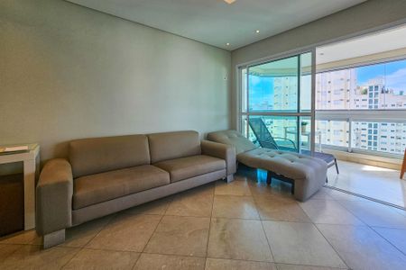 Apartamento para alugar com 119m², 3 quartos e sem vaga Apartamento para alugar com 119m², 3 quartos e sem vagaSala