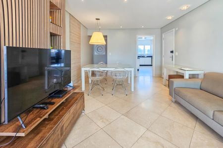 Apartamento para alugar com 119m², 3 quartos e sem vaga Apartamento para alugar com 119m², 3 quartos e sem vagaSala