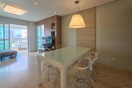 Apartamento para alugar com 119m², 3 quartos e sem vaga Apartamento para alugar com 119m², 3 quartos e sem vagaSala