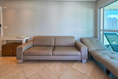 Apartamento para alugar com 119m², 3 quartos e sem vaga Apartamento para alugar com 119m², 3 quartos e sem vagaSala