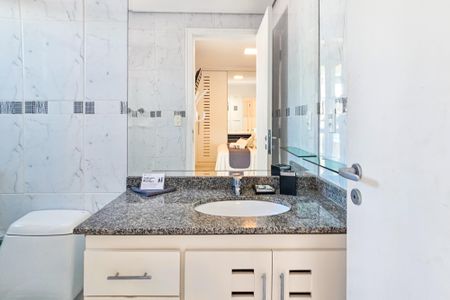 Apartamento para alugar com 118m², 3 quartos e 2 vagasBanheiro da suíte 3