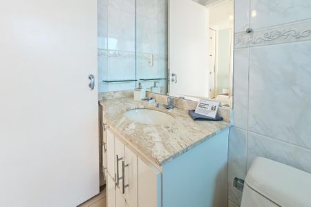 Apartamento para alugar com 118m², 3 quartos e 2 vagasBanheiro da suíte 1