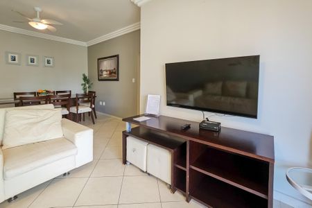 Apartamento para alugar com 130m², 3 quartos e 2 vagasSala