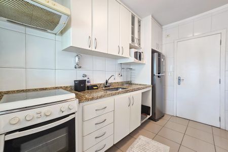 Apartamento para alugar com 130m², 3 quartos e 2 vagasCozinha