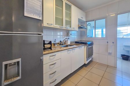 Apartamento para alugar com 130m², 3 quartos e 2 vagas Apartamento para alugar com 130m², 3 quartos e 2 vagasCozinha