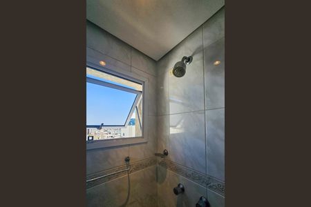 Apartamento para alugar com 130m², 3 quartos e 2 vagas Apartamento para alugar com 130m², 3 quartos e 2 vagasBanheiro da suíte 1