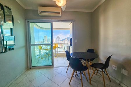 Apartamento para alugar com 130m², 3 quartos e 2 vagas Apartamento para alugar com 130m², 3 quartos e 2 vagasSala