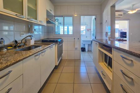 Apartamento para alugar com 130m², 3 quartos e 2 vagas Apartamento para alugar com 130m², 3 quartos e 2 vagasCozinha