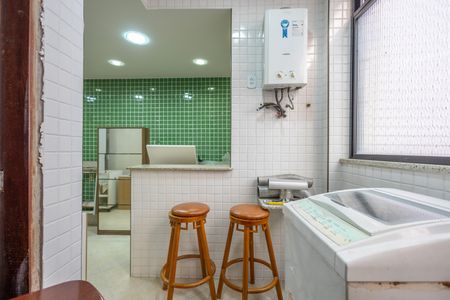 Apartamento à venda com 116m², 2 quartos e 1 vaga Apartamento à venda com 116m², 2 quartos e 1 vagaÁrea de Serviço