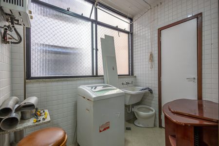 Apartamento à venda com 116m², 2 quartos e 1 vaga Apartamento à venda com 116m², 2 quartos e 1 vagaÁrea de Serviço