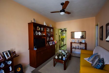 Apartamento à venda com 105m², 3 quartos e 1 vagaSala