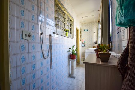 Apartamento à venda com 105m², 3 quartos e 1 vagaÁrea de Serviço