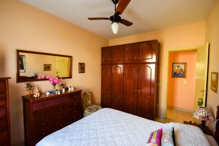 Apartamento à venda com 105m², 3 quartos e 1 vagaQuarto 2