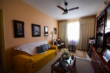 Apartamento à venda com 105m², 3 quartos e 1 vagaSala