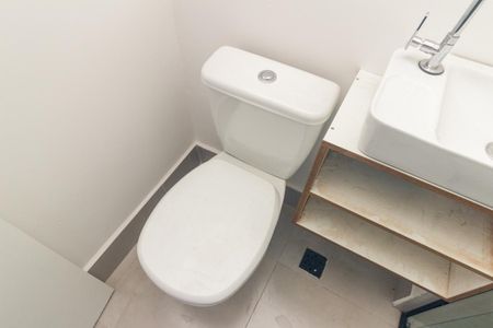 Studio para alugar com 24m², 1 quarto e sem vaga Studio para alugar com 24m², 1 quarto e sem vagaBanheiro