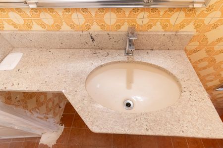 Casa para alugar com 120m², 2 quartos e 1 vagaBanheiro