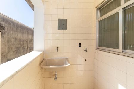 Apartamento para alugar com 65m², 2 quartos e sem vagaÁrea de Serviço