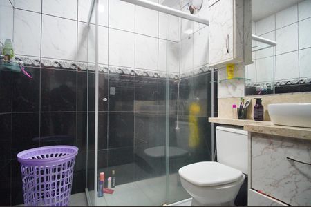 Casa à venda com 149m², 3 quartos e 3 vagasBanheiro